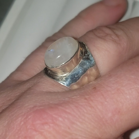 Rainbow Moonstone Ring (925 Solid Sterling Silver) - Picture 4 of 12